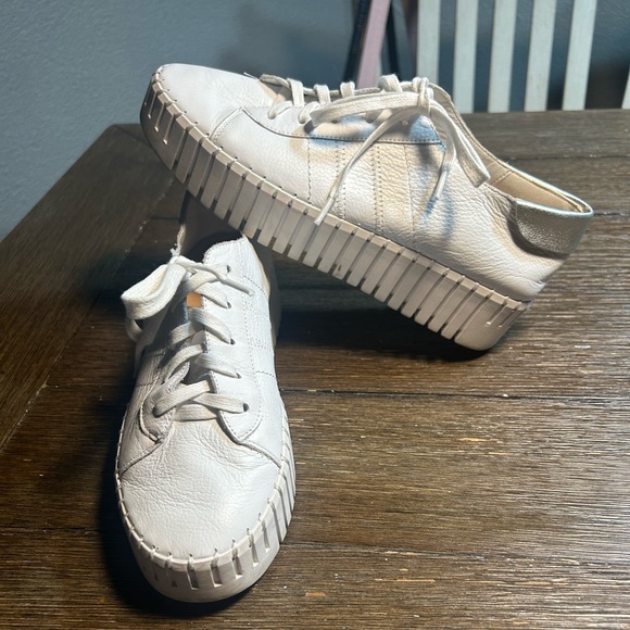 Like new! Silent D soft leather Burrell Lug sneakers size 38 7 7.5 - Picture 4 of 13